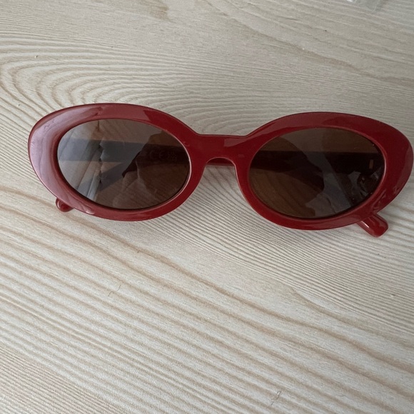 Primark Accessories - PRIMARK Oval Sunglasses 🕶️